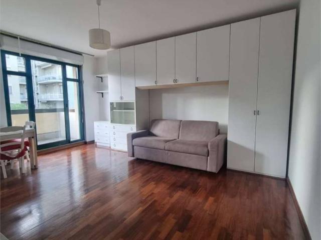 Appartamento in affitto a Varese VA