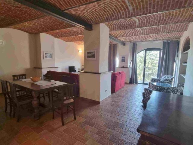 Appartamento in affitto a Varese VA
