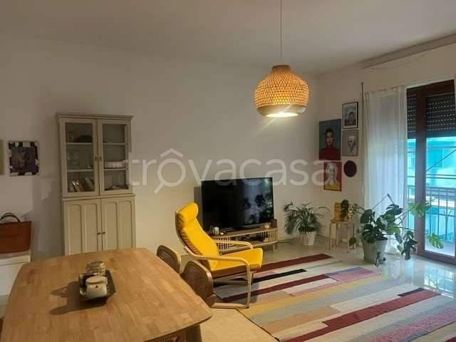 Appartamento in affitto a Varese via Carlo De Cristoforis, 10, non arredato/vuoto, arredato, ristrutturato TrovaCasa