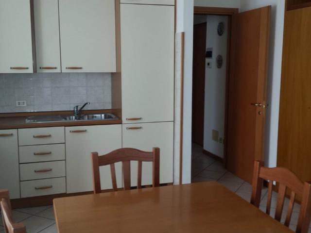 Appartamento in affitto a Varese viale aguggiari 135, arredato, box, cantina TrovaCasa