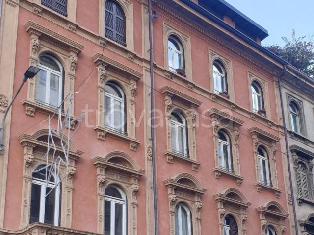Appartamento in affitto a Varese corso Aldo Moro, 1, arredato, doppi vetri, porta blindata TrovaCasa