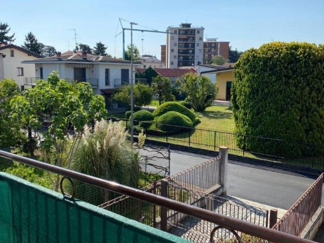 Appartamento in affitto a Vedano al Lambro MB