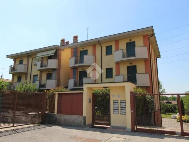 Appartamento in affitto a Veduggio con Colzano