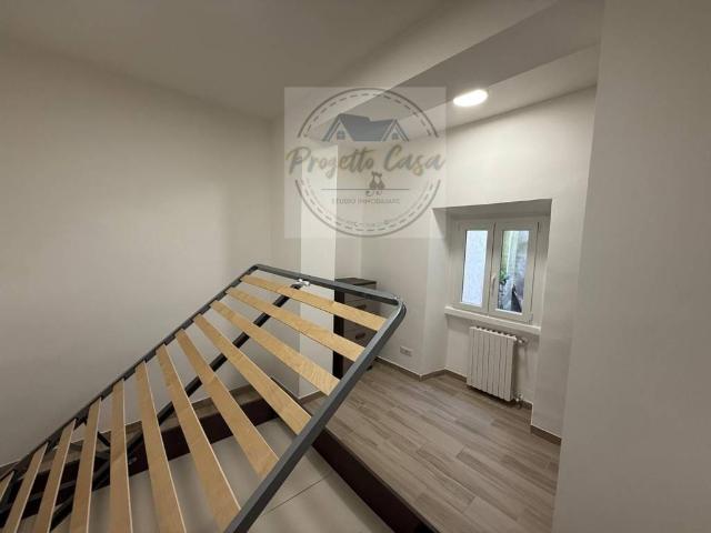 Appartamento in affitto a Velletri RM