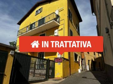 Appartamento in affitto a Velletri via Camillo Meda, terrazzo, parzialmente arredato, buono stato TrovaCasa