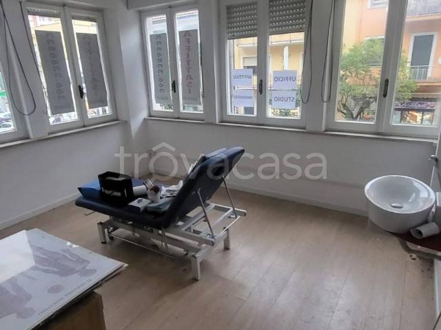 Appartamento in affitto a Velletri via Lata, ascensore, buono stato, ripostiglio TrovaCasa