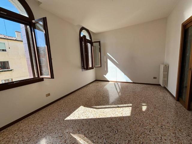 Appartamento in affitto a Venezia
