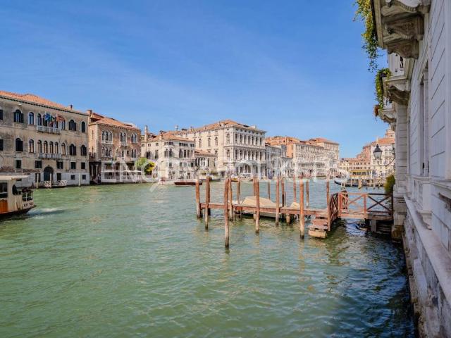 Appartamento in affitto a Venezia corte del Duca Sforza, non arredato/vuoto, giardino, terrazzo TrovaCasa