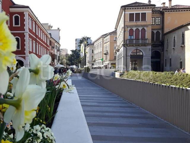 Appartamento in affitto a Venezia piazzale Donatori di Sangue, arredato, riscaldamento autonomo, ascensore TrovaCasa