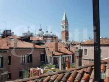 Appartamento in affitto a Venezia VE