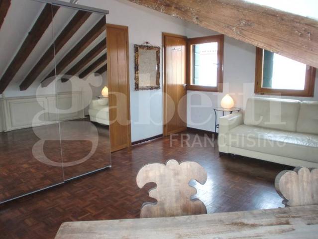 Appartamento in affitto a Venezia VE