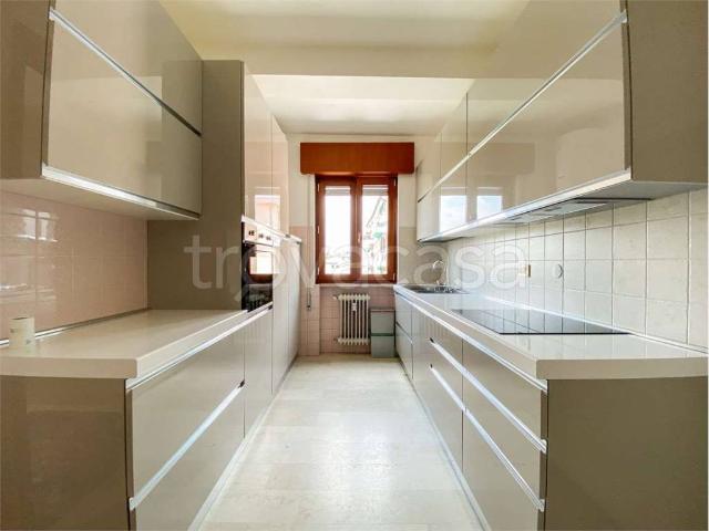 Appartamento in affitto a Venezia via antonio pigafetta, arredato, terrazzo, ascensore TrovaCasa