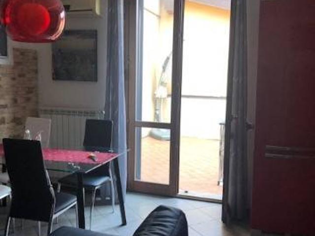 Appartamento in affitto a Veniano CO