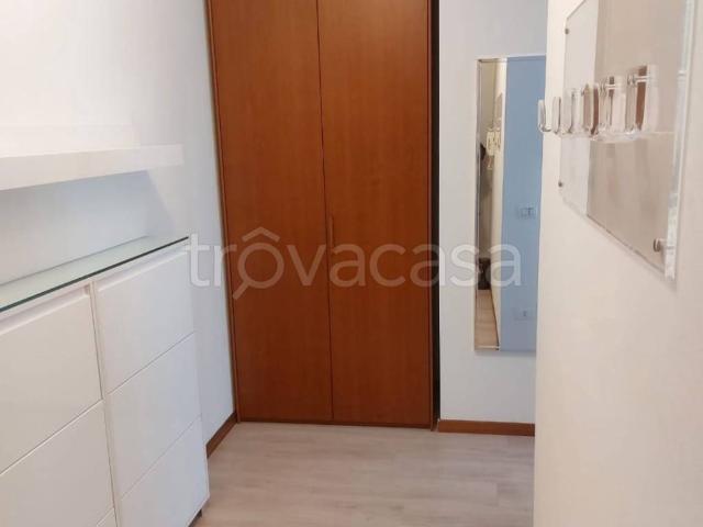 Appartamento in affitto a Verona via Ca' di Cozzi, 8, arredato, balcone TrovaCasa