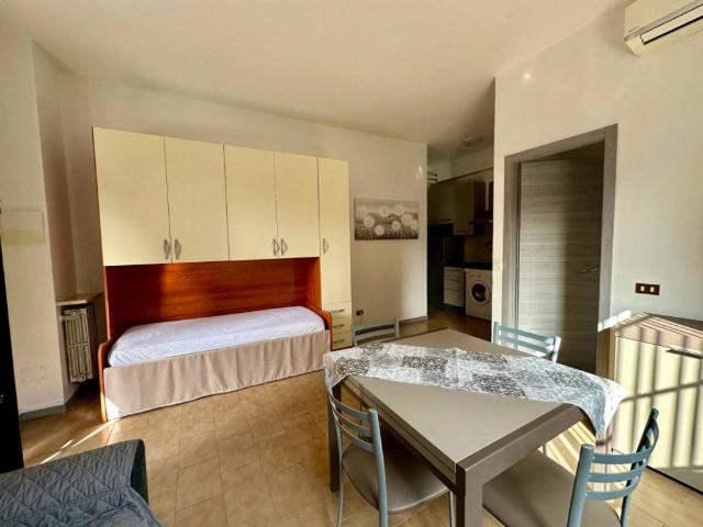 Appartamento in affitto a Verona via Bartolomeo Giuliari, 53, cantina, ingresso indipendente TrovaCasa