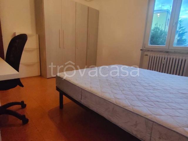 Appartamento in affitto a Verona via della Scala Brunoro, 39, arredato, terrazzo, cucina abitabile TrovaCasa