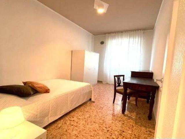 Appartamento in affitto a Verona via Marsala, arredato, terrazzo, riscaldamento centralizzato TrovaCasa
