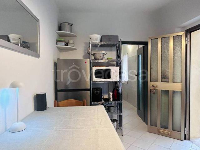 Appartamento in affitto a Verona via Nicola Mazza, arredato, lavatrice, lavanderia TrovaCasa