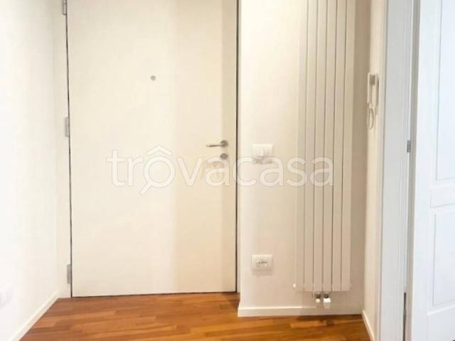 Appartamento in affitto a Verona via San Rocchetto, non arredato/vuoto, riscaldamento autonomo, ascensore TrovaCasa
