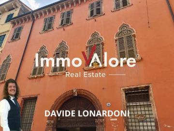 Appartamento in affitto a Verona via Stella, Centro Storico