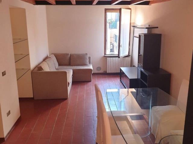 Appartamento in affitto a Verona VR