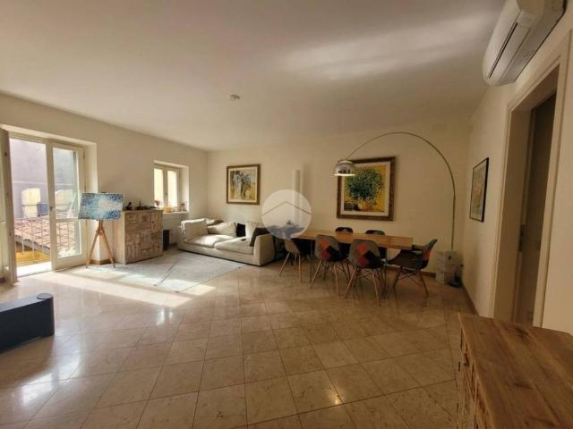 Appartamento in affitto a Verona VR