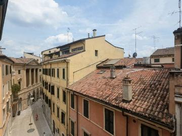 Appartamento in affitto a Verona VR