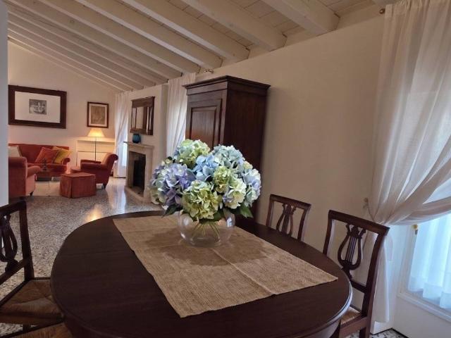 Appartamento in affitto a Verona VR