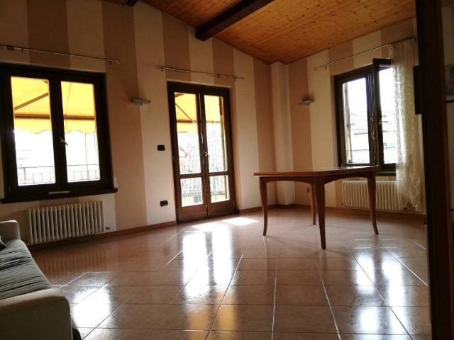 Appartamento in affitto a Verona VR