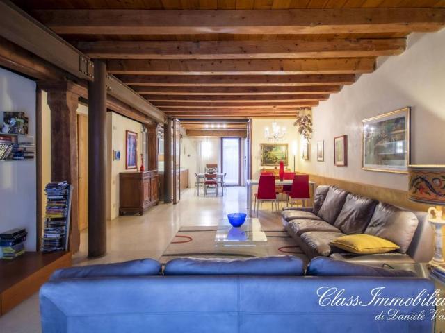 Appartamento in affitto a Verona VR