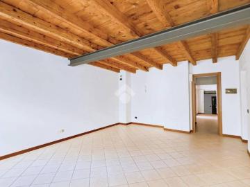 Appartamento in affitto a Verona VR