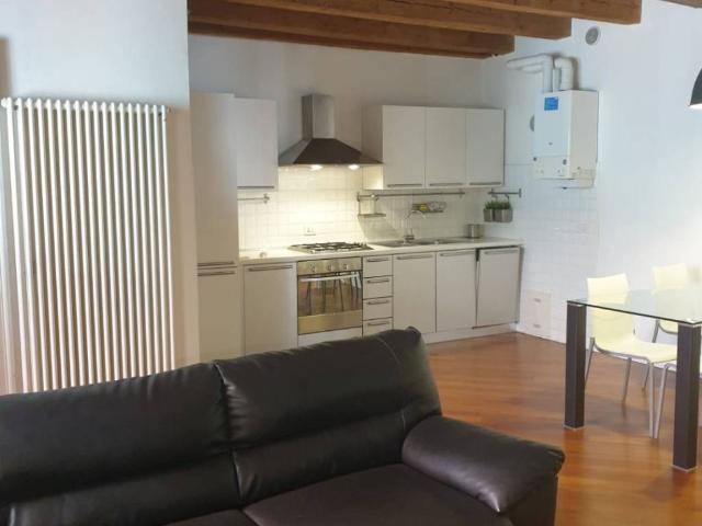 Appartamento in affitto a Verona VR
