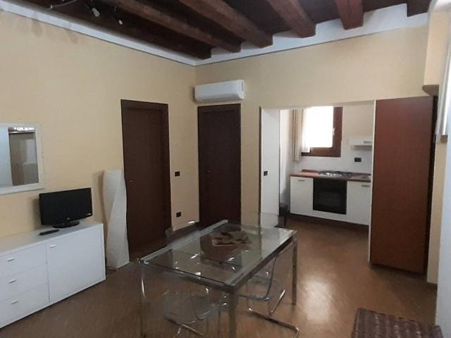 Appartamento in affitto a Verona VR