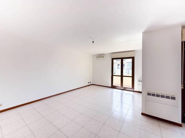 Appartamento in affitto a Verona VR