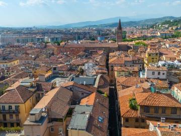Appartamento in affitto a Verona VR