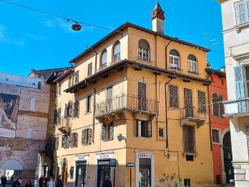 Appartamento in affitto a Verona VR