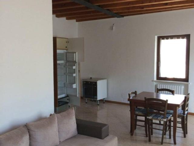 Appartamento in affitto a Verona VR