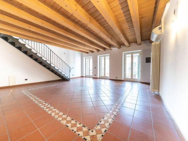 Appartamento in affitto a Verona VR