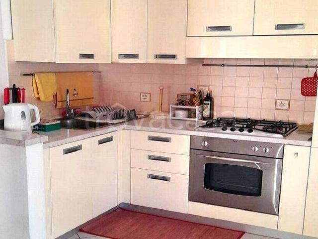 Appartamento in affitto a Verona, arredato, centrale, cantina TrovaCasa