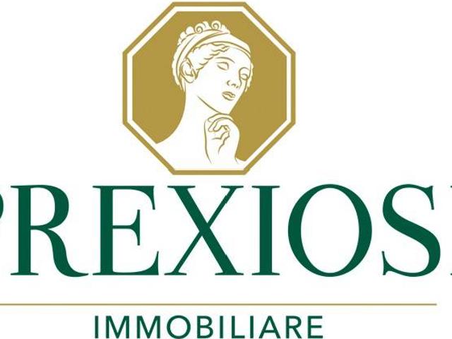 Appartamento in affitto a Verona, arredato, immobile di prestigio, travi a vista TrovaCasa