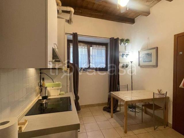 Appartamento in affitto a Verona, arredato, cantina, angolo cottura TrovaCasa