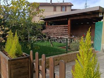 Appartamento in affitto a Vercurago piazza Alessandro Manzoni, 5, arredato, giardino privato, terrazzo TrovaCasa