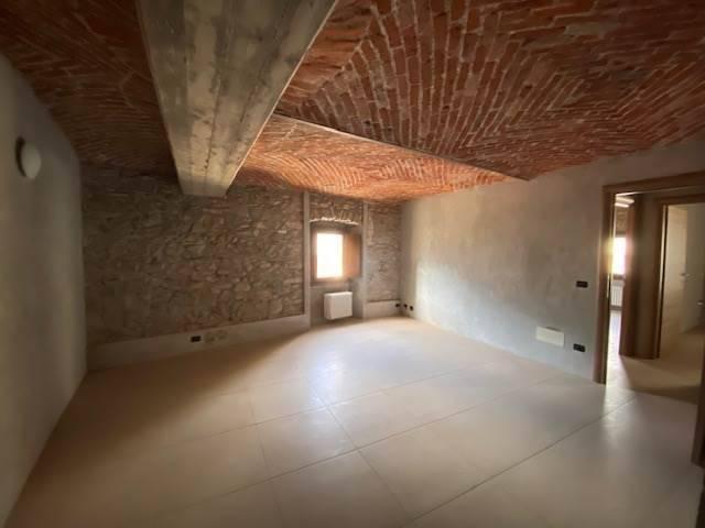 Appartamento in affitto a Verrès AO