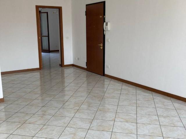 Appartamento in affitto a Vicenza, box, terrazzo, cucina abitabile TrovaCasa