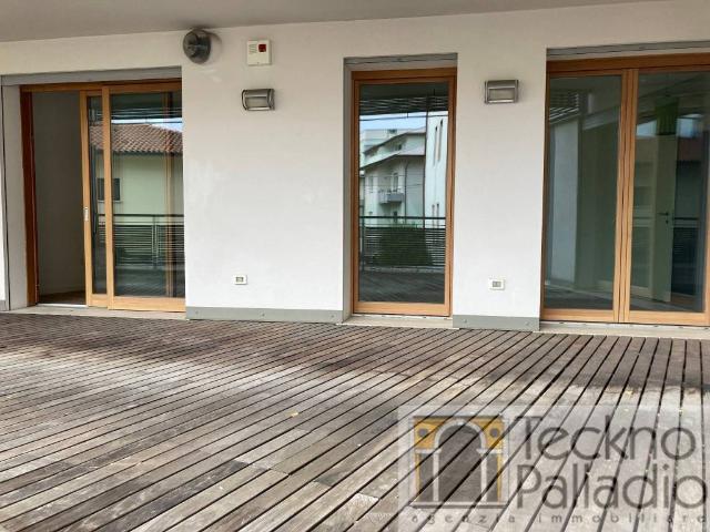 Appartamento in affitto a Vicenza, box, terrazzo TrovaCasa