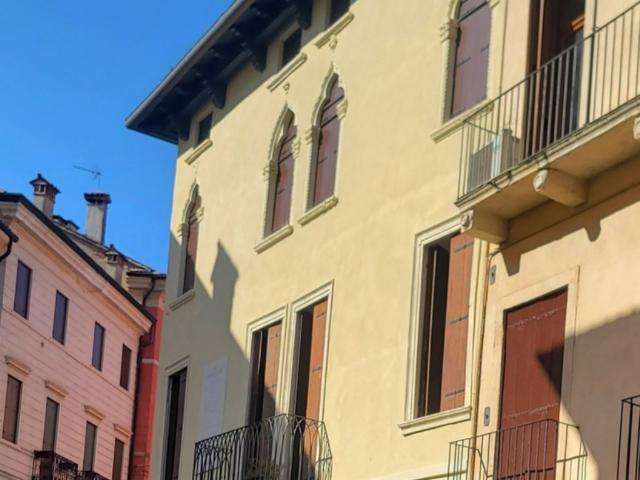 Appartamento in affitto a Vicenza ponte San Paolo, arredato, box, riscaldamento autonomo TrovaCasa
