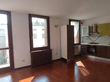 Appartamento in affitto a Vicenza VI