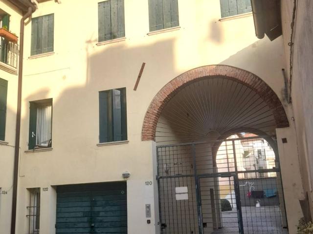 Appartamento in affitto a Vicenza VI