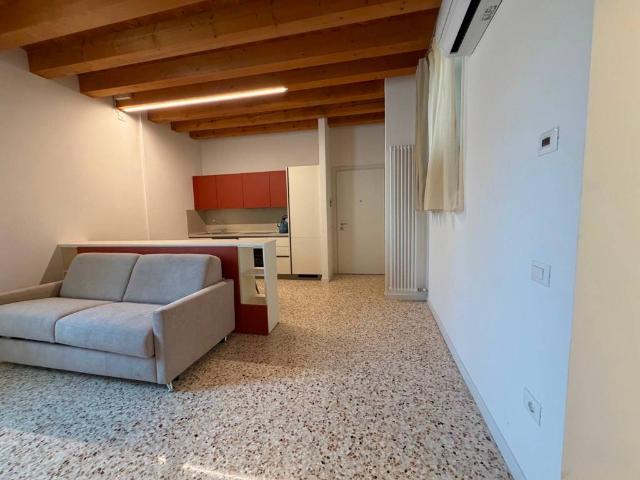 Appartamento in affitto a Vicenza VI