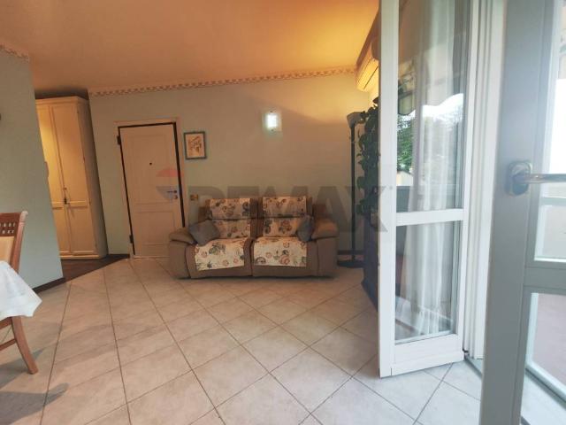 Appartamento in affitto a Viareggio via Bezzecca, 30, arredato, terrazzo, ascensore TrovaCasa